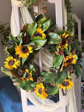 Handmade Sunflower Magnolia Leaf Wreath - Home Decor